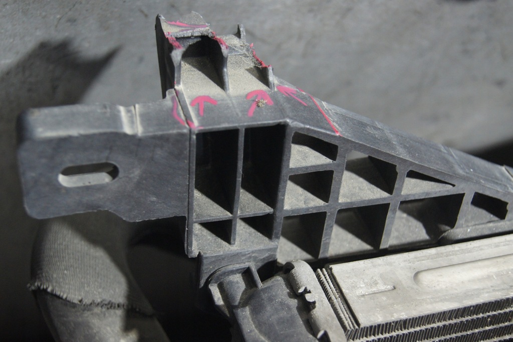 фото №7, Комплект радиатор вентилятор dacia duster i