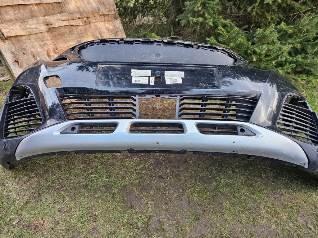 Бампер передні  peugeot 3008 5008 2 16r- full led Київ
