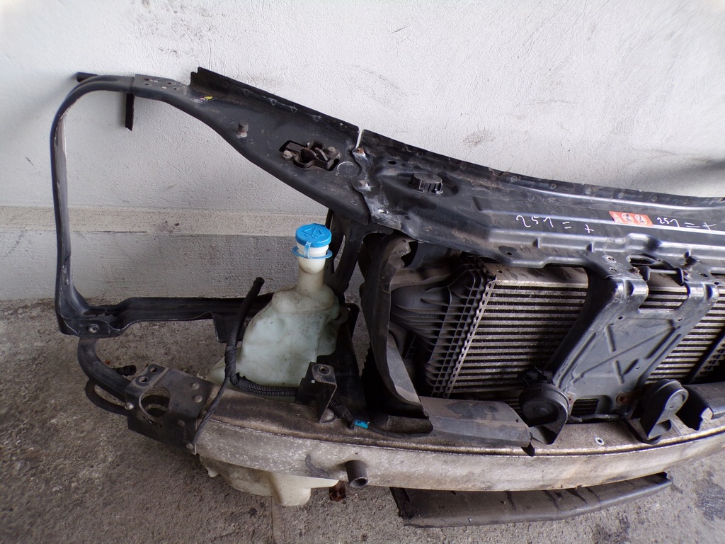 фото №3, Pas передний радиатор mercedes w251 r klasa дизель