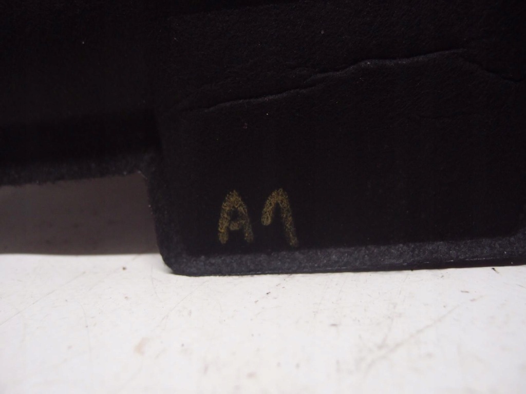 фото №8, Шумоизоляция капот audi a1 ii