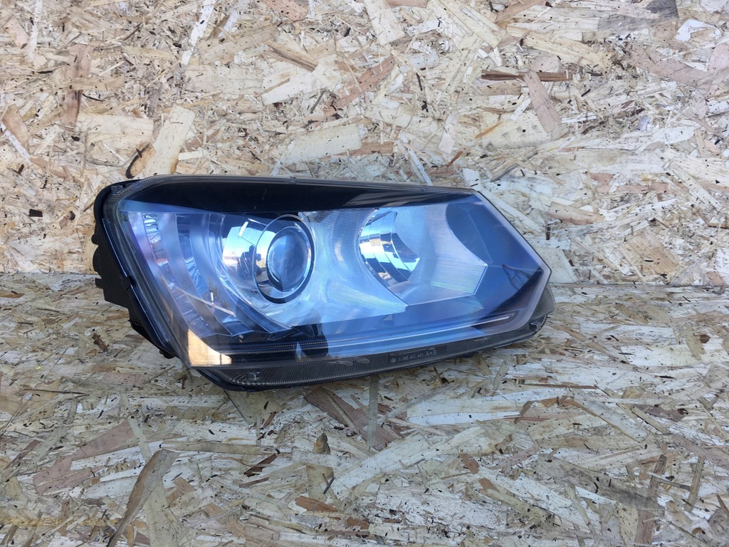 фото №1, Skoda yeti 5l1 ксенон фара правый перед org ^