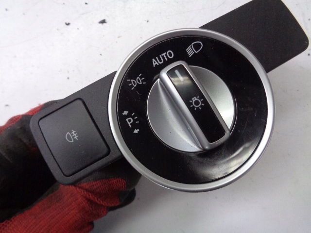 Панель світла mercedes gle 350 cdi w166 2017 rok Ціна