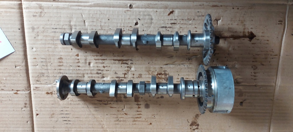 фото №1, Toyota aygo 1.0 вал распредвал