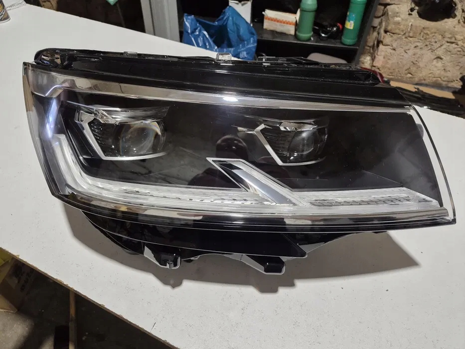 фото №1, Vw t6.1. full led. лампа перед права