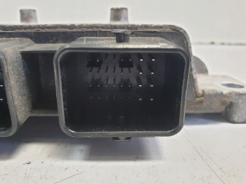 фото №9, Ford fiesta mk7 1.4 16v блок управления двигателя бортовой компьютер 8v21-12a650-ada