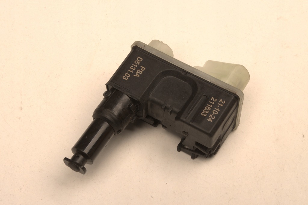 фото №1, Peugeot rifter lift привід замок кришка заливної пального d5131.03