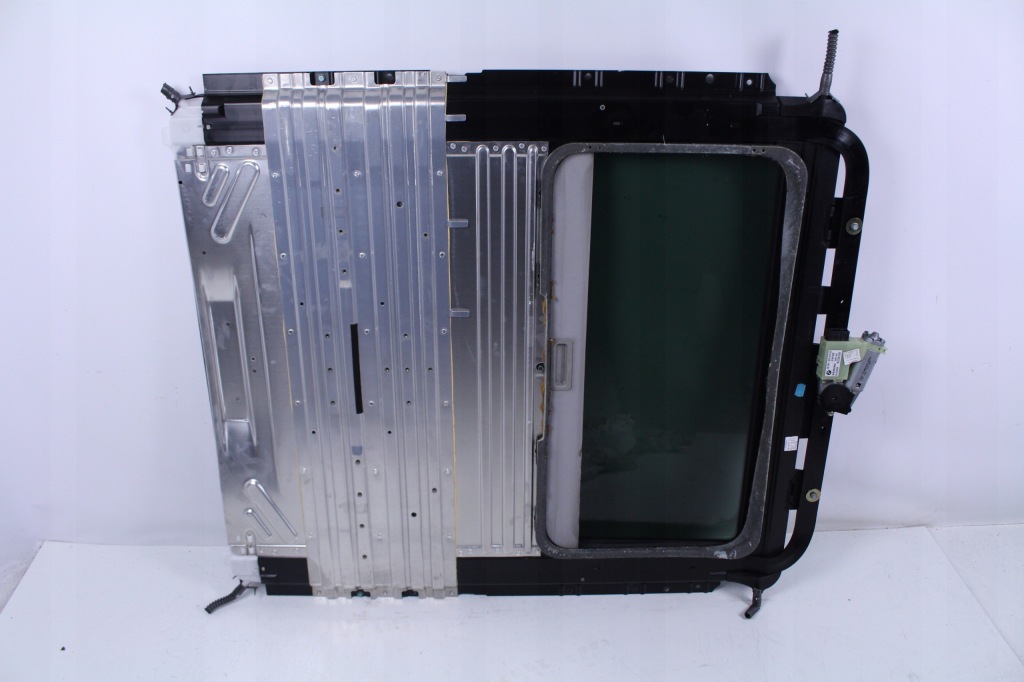 фото №3, Люк bmw e65 05r.