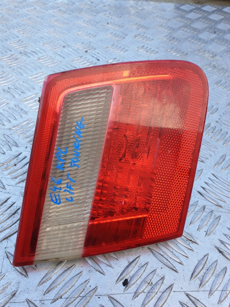 фото №1, Лампа крышки багажника bmw e46 kombi комплектная