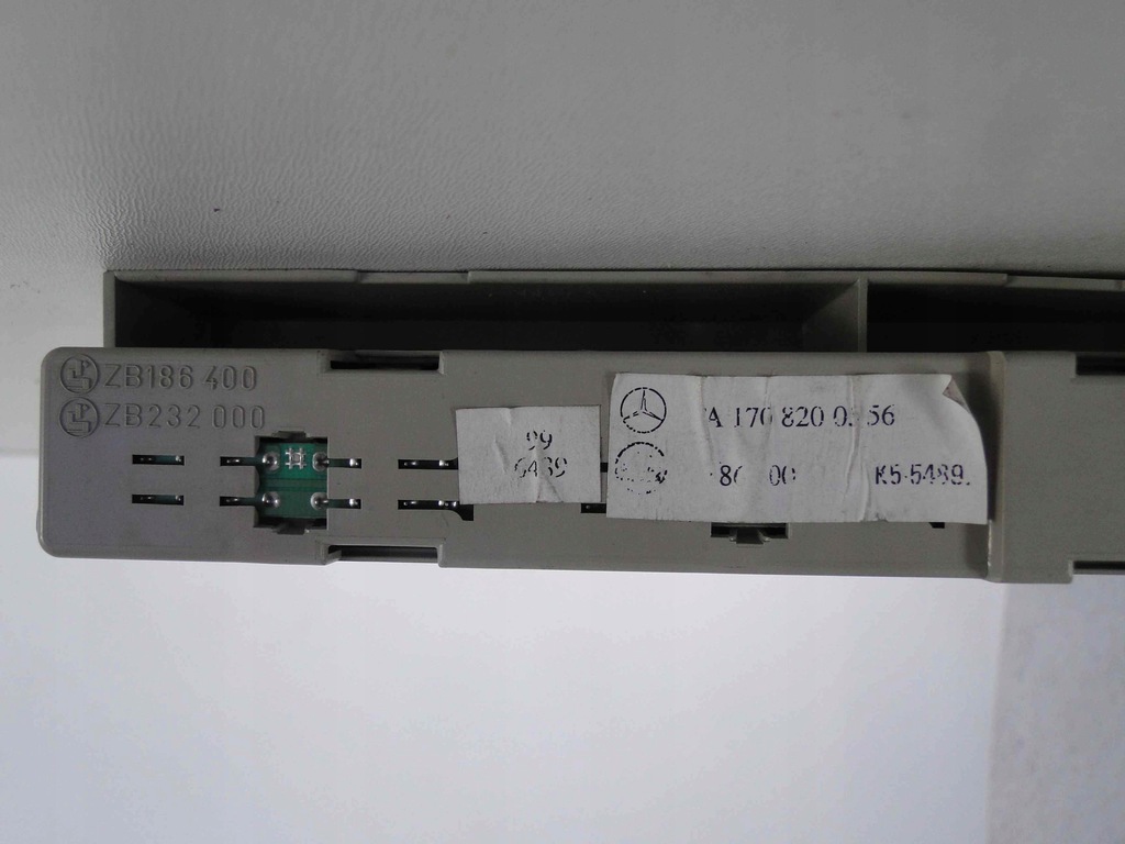 фото №11, Mercedes clk 208 cabrio додаткові світло стоп задня