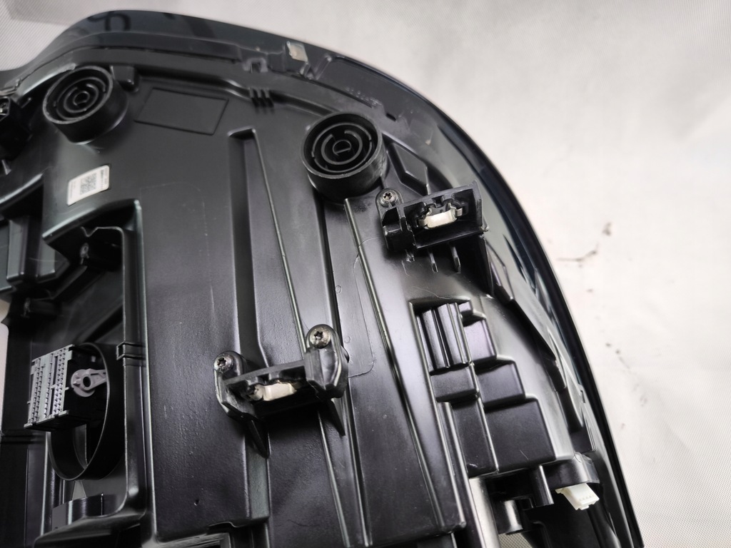 фото №15, Bmw i3 lci lift i01 full led адаптивний лівий правий фара 9853420 9853419