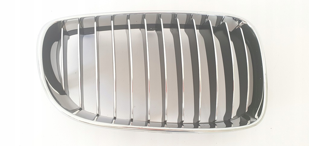 фото №1, Решётка радиатора правая bmw 1 e82 coupe nowa