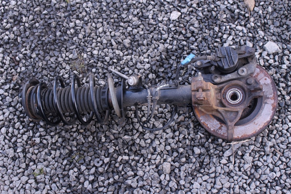 фото №8, Ліва поворотний кулак амортизатор citroen c3 iii 1.2 b