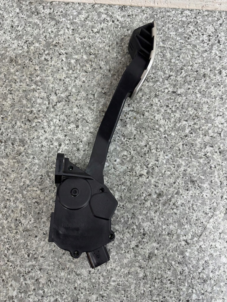 фото №8, Потенциометр педаль газа subaru forester v 2019-2023 198800-1161