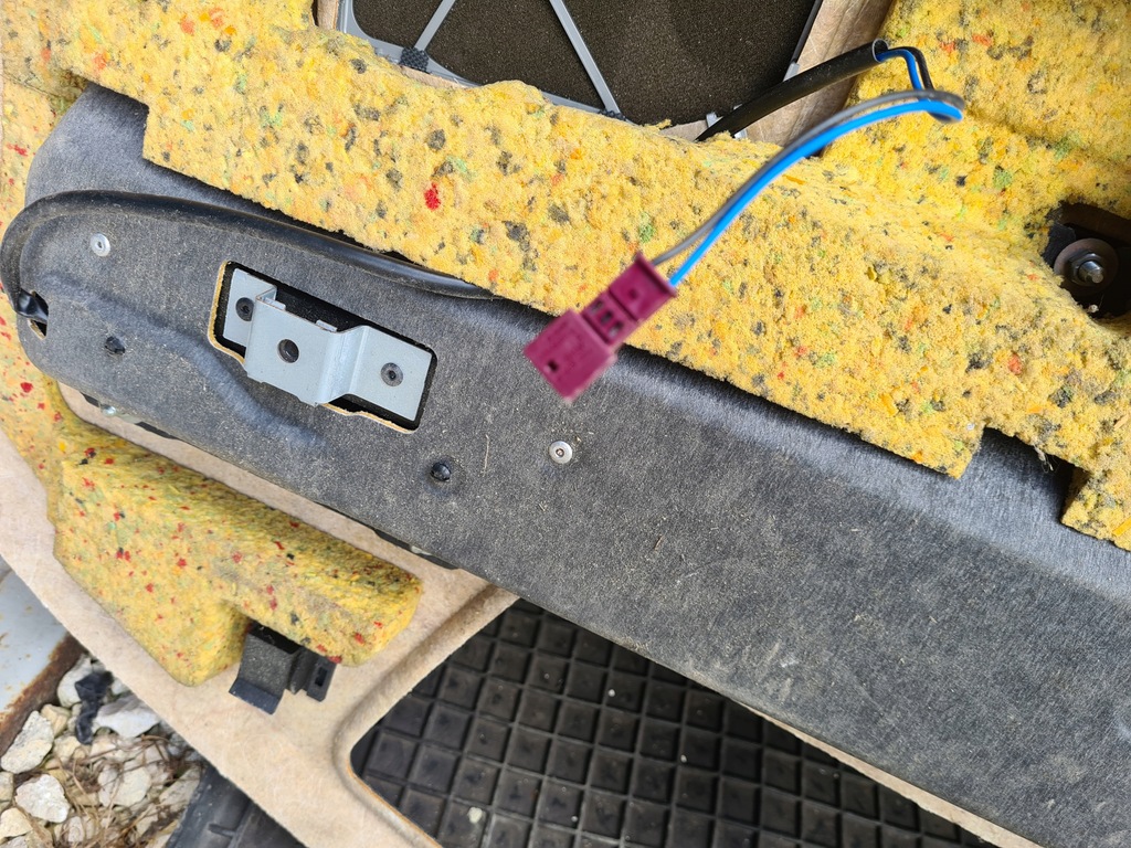 фото №5, Bmw 7 e65 задня полиця шторка задній скло