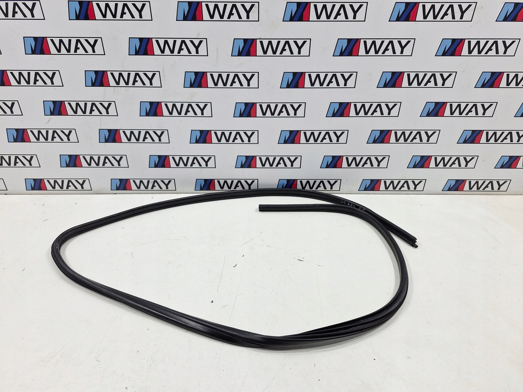 фото №1, Bmw x1 e84 прокладка дверь левый правый перед 2993435