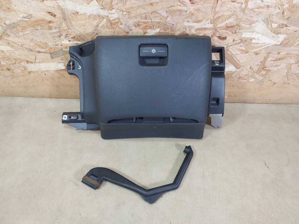 фото №1, C4 picasso бардачок