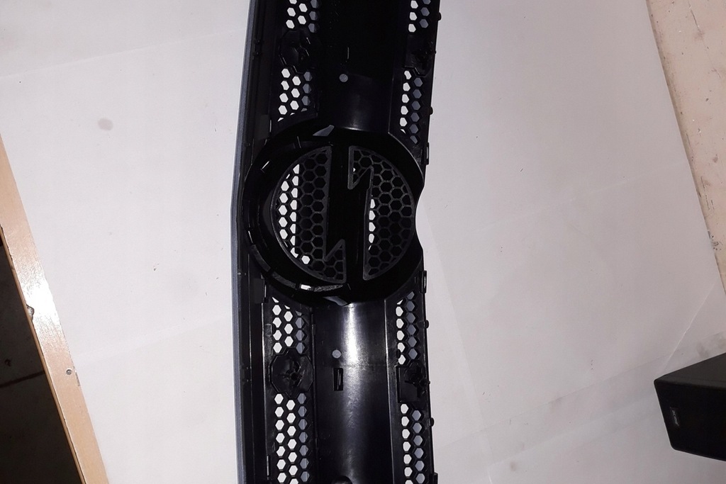 фото №3, Решётка радиатора opel signum 6318112 2003