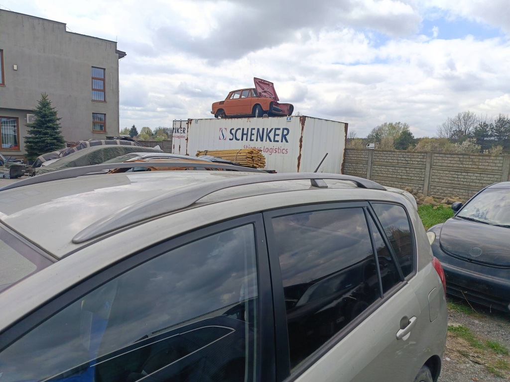 Купить Рейлинги toyota corolla verso 01-04