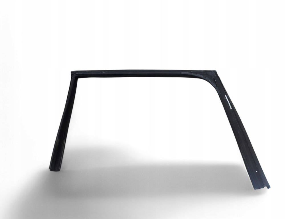 фото №5, Alfa romeo stelvio задняя сторона левая уплотнители окон