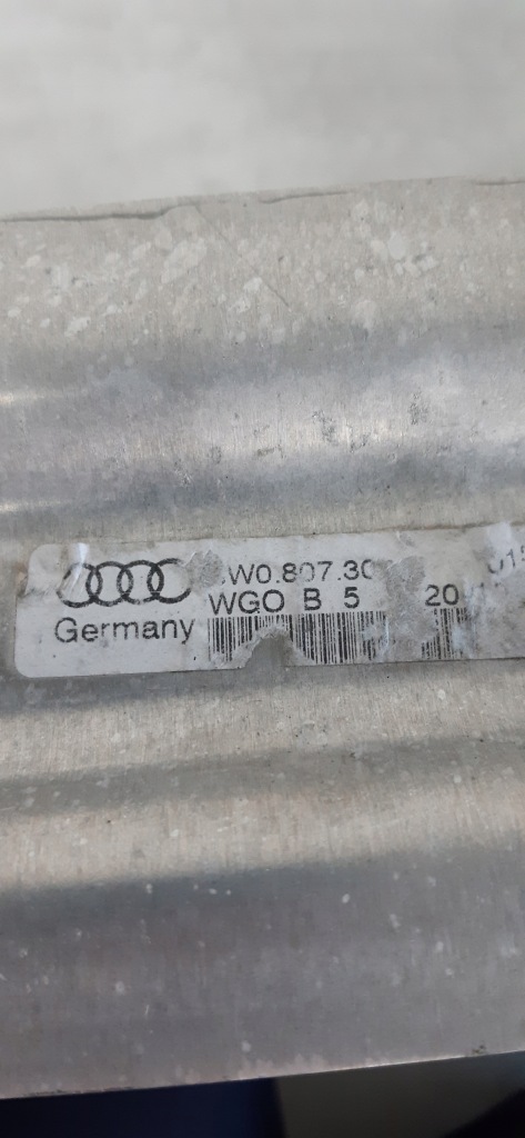 Audi a4 b9 балка бампера задняя 8w0807309h в Украине