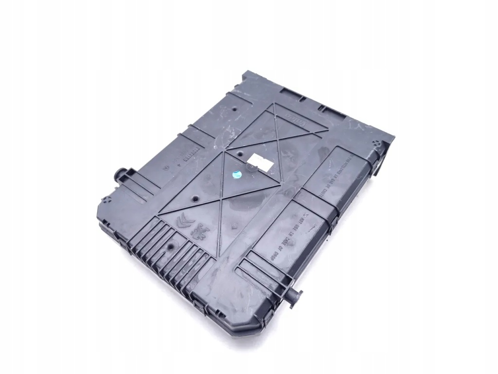 фото №4, Citroen c2 рамка / модуль предохранителей 1.4 hdi дизель 50kw 68 hp 2007