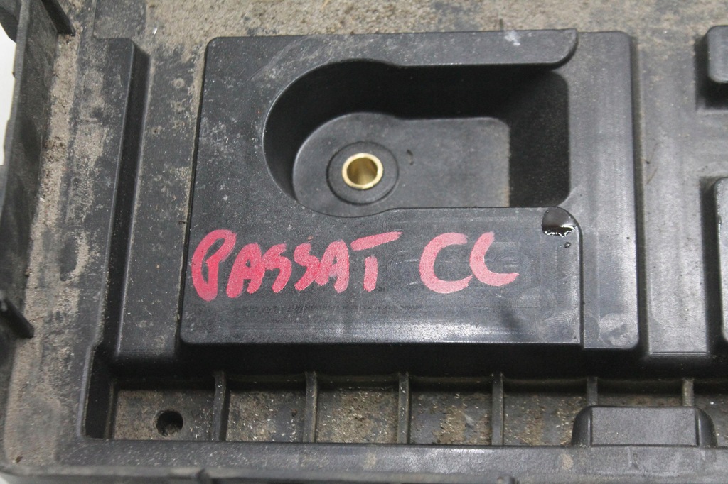 фото №10, Основа акумулятор 1k0915333h octavia ii 08-13