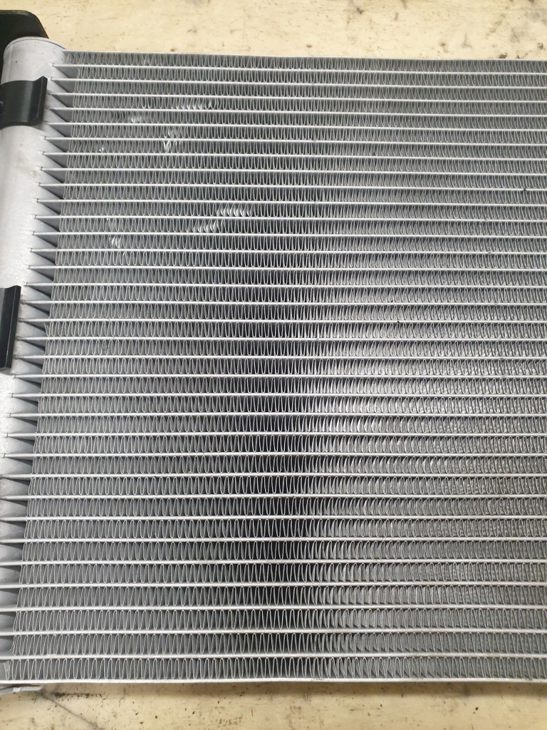 фото №4, Land rover оригинальный номер lpla8d048ab defender радиатор wody