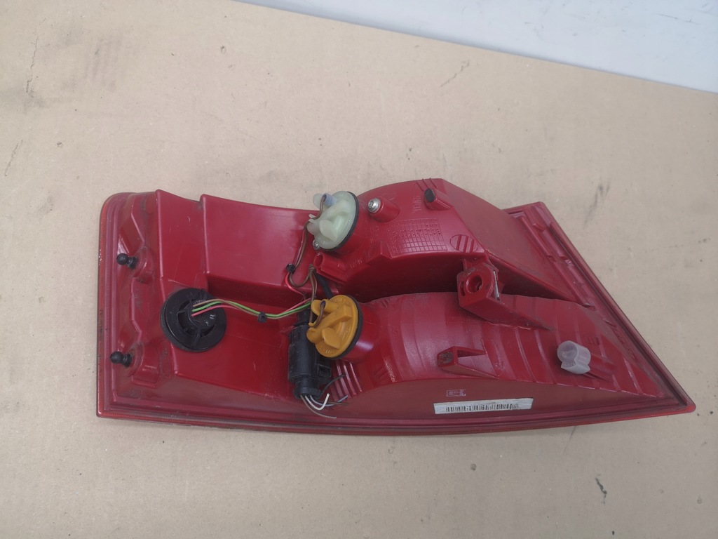 фото №7, Лампа правая задняя audi a3 8p cabrio lift 08-12