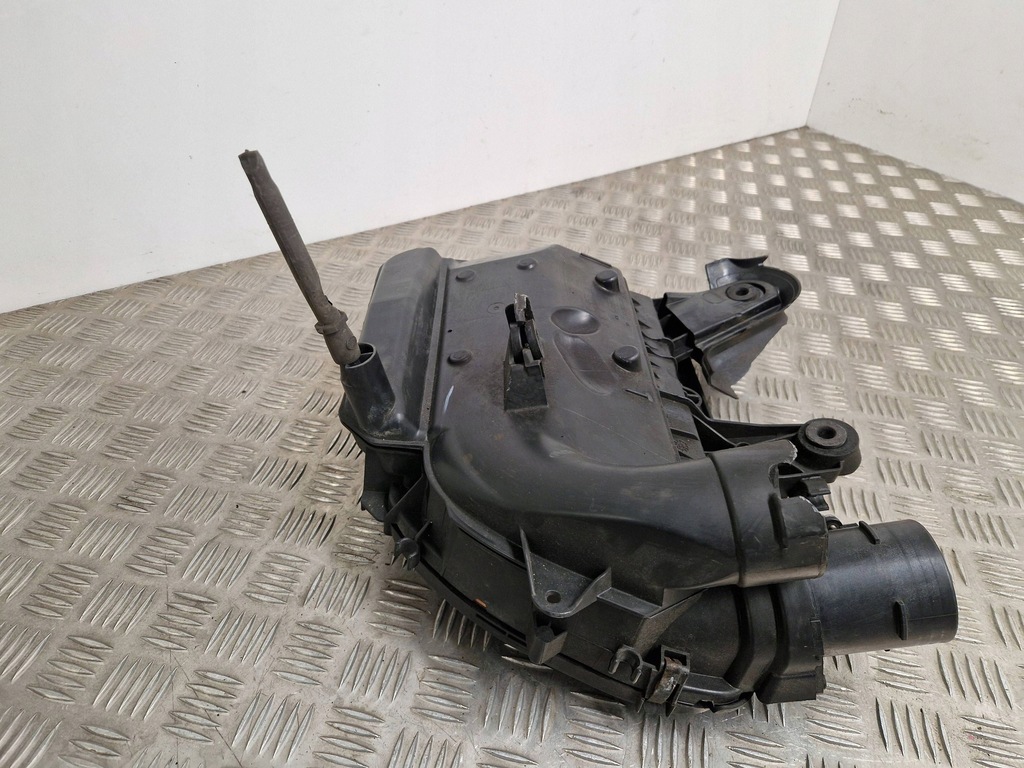 фото №6, Peugeot 3008 i 2014 корпус фильтра воздуха