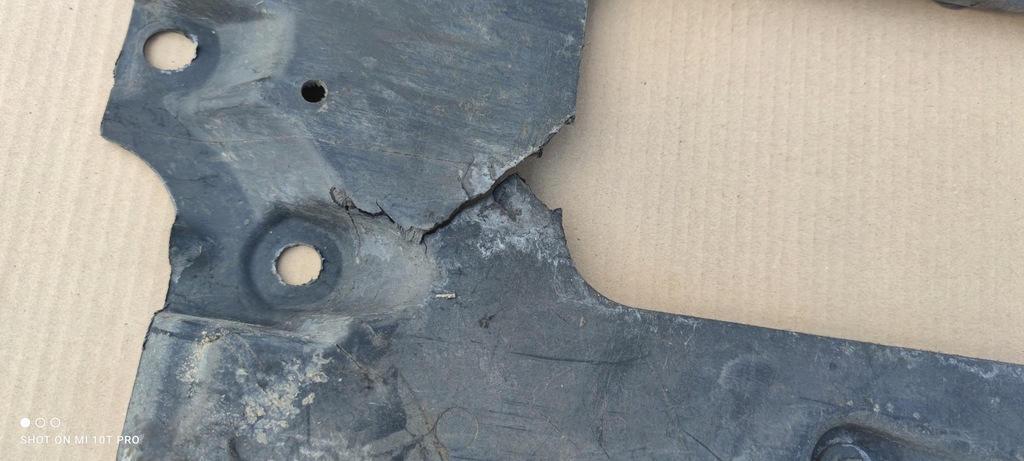 фото №10, Защита плита подвеска правая audi a8 d3 4e0825206d