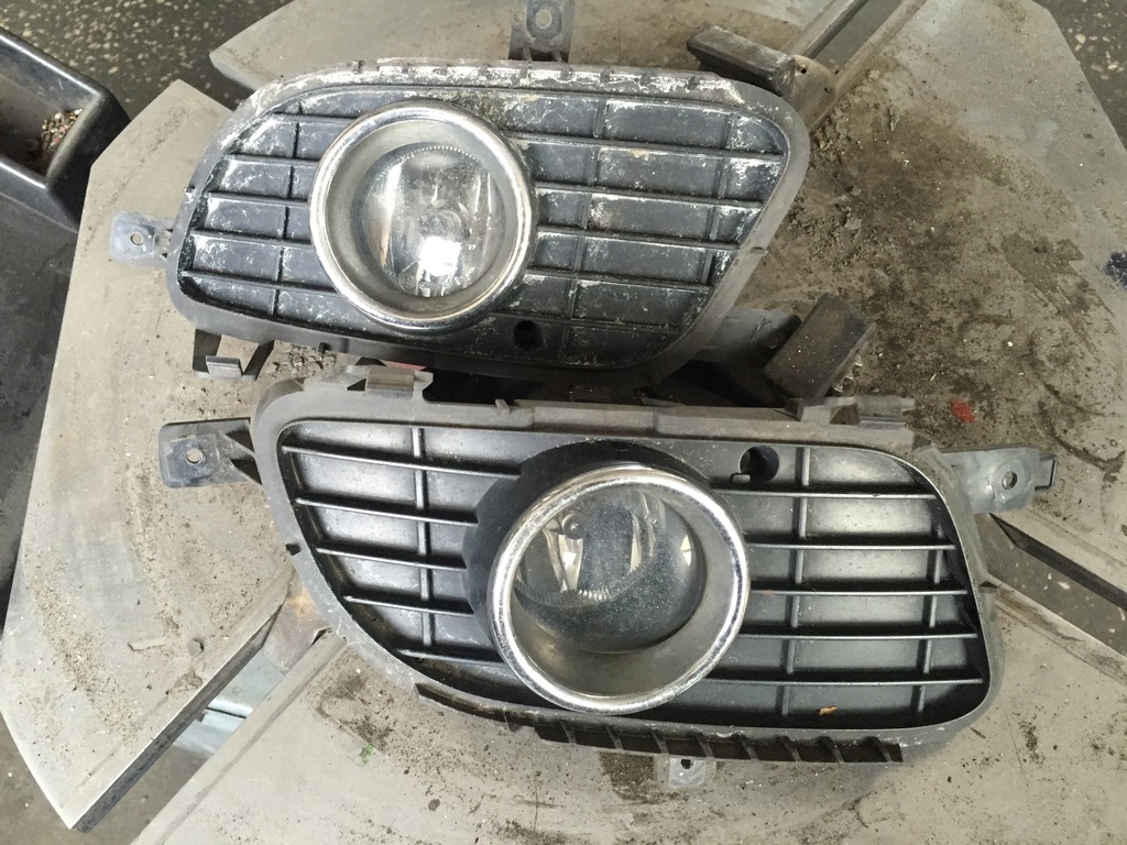 фото №5, Mercedes a klasa w169 решётка заглушка противотуманной фары пластик