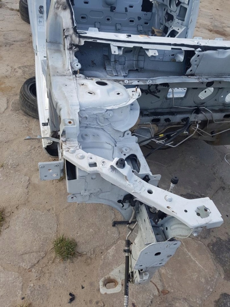 фото №3, Чверть правий перед megane iii cabrio