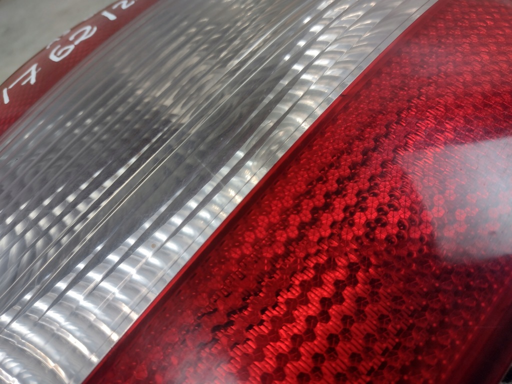 фото №10, Лампа правый задняя audi a3 8l lift 8l0945096b