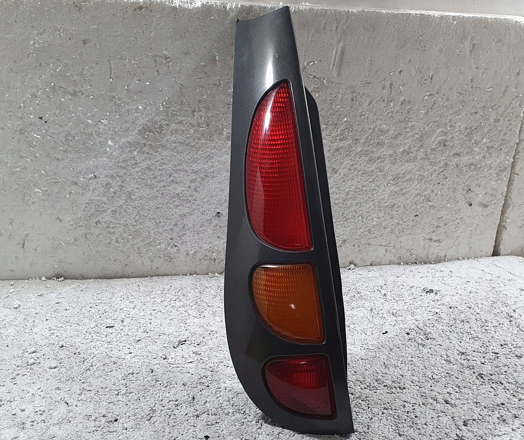 фото №1, Лампа задняя левая fiat marea weekend kombi оригинал