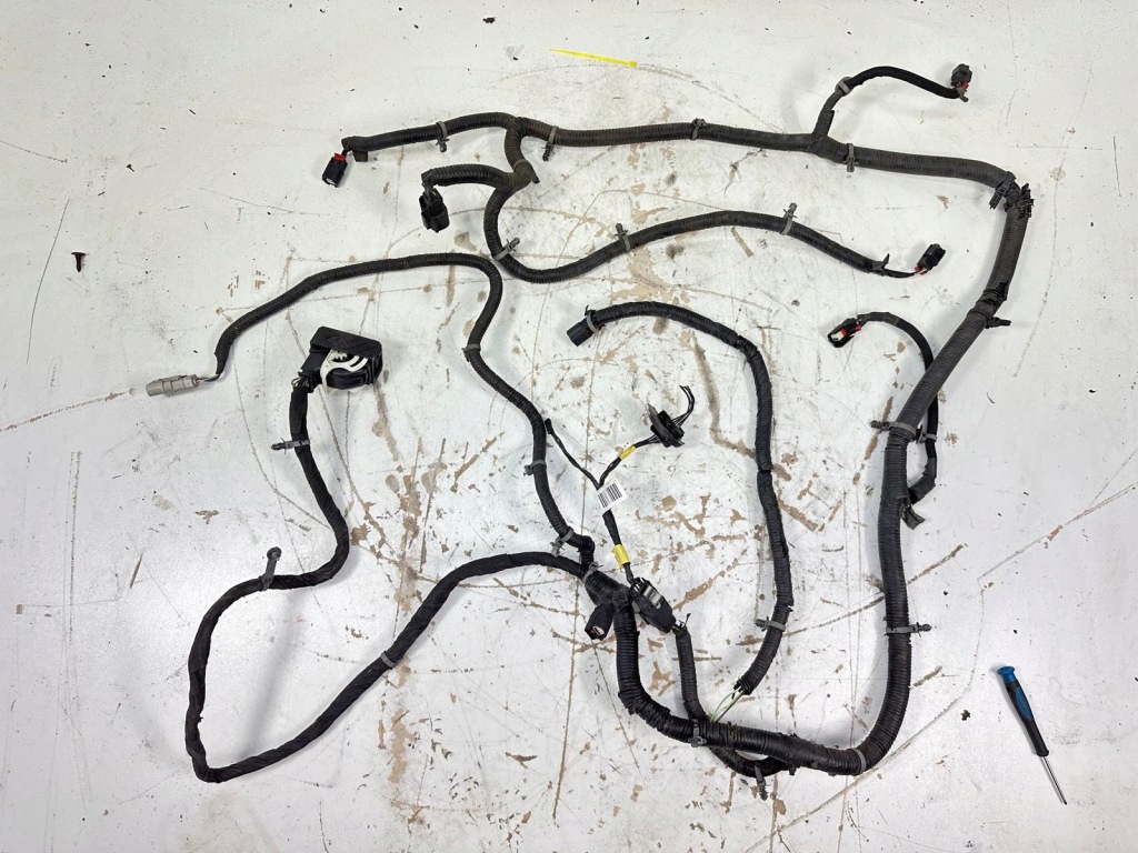 фото №6, Cadillac escalade 15-20r жгут электрическая заднего бампера лампа pdc oem