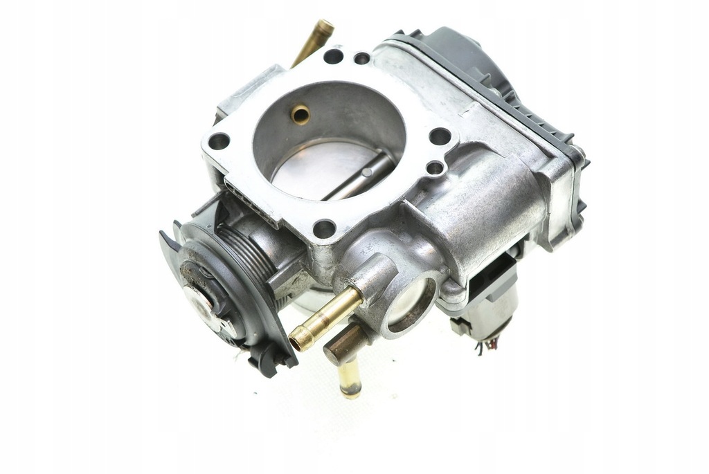 фото №10, Дроссельная заслонка octavia 2.0 06a133066e