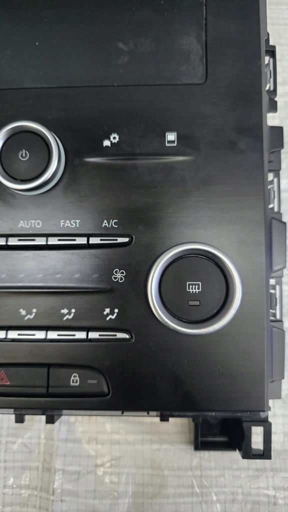 фото №3, Дисплей экран радио renault megane iv 280904698r