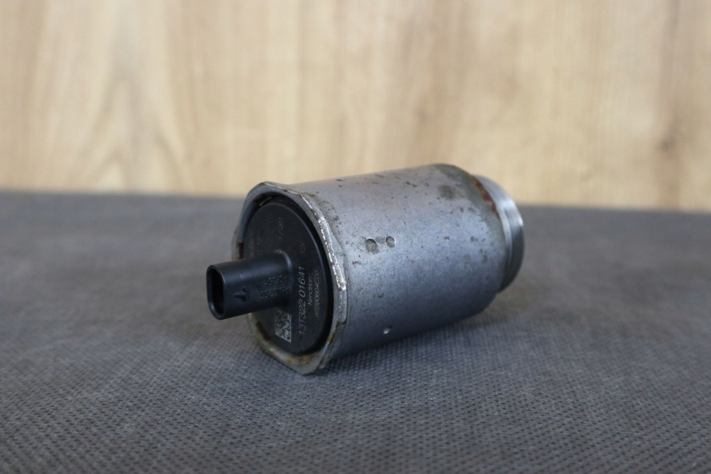 фото №1, Mercedes slk r172 датчик тиску оливи 2.2 cdi a6511800115