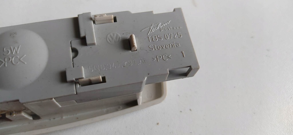 фото №2, Vw audi лампа освещение 5n0947291a