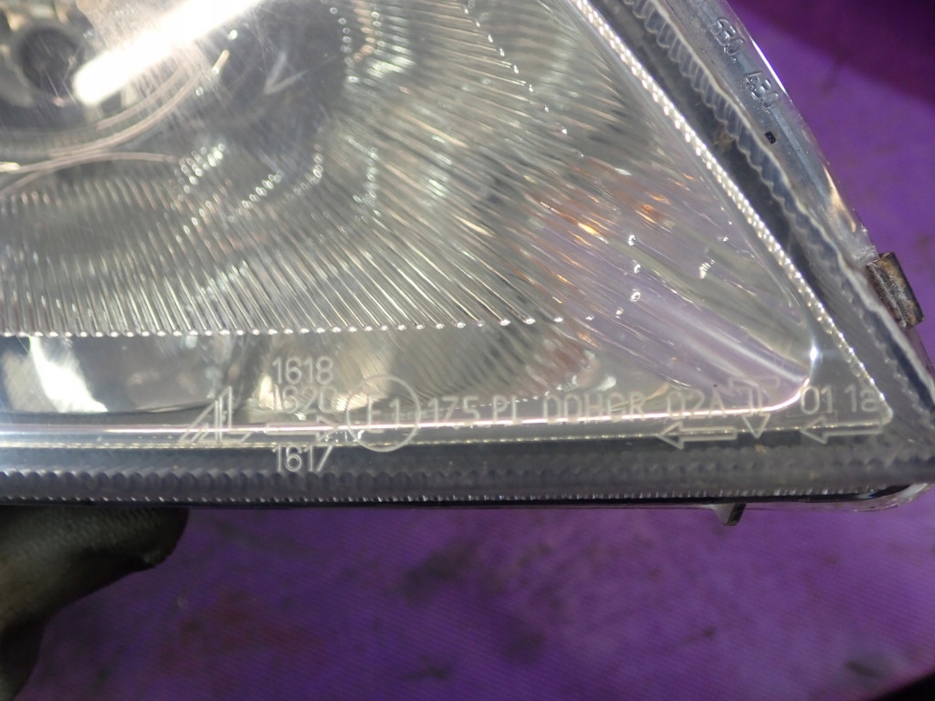 фото №14, Mitsubishi colt vi z30 02-08 лампа перед права фара правий 0301208202