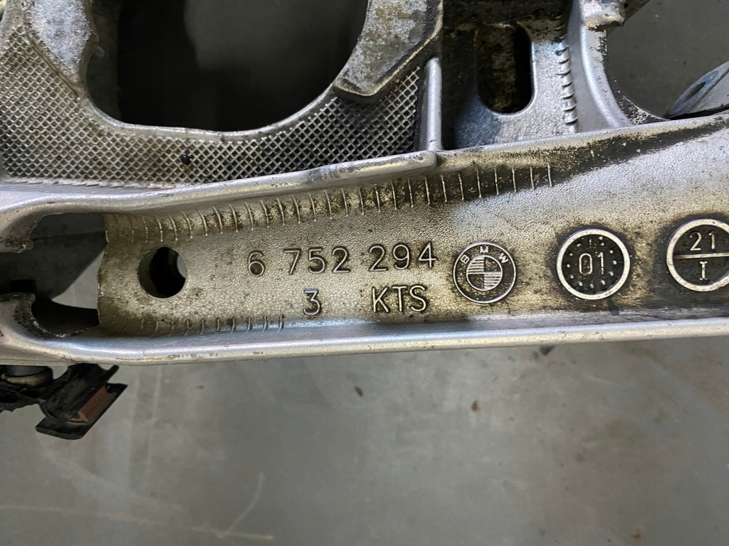 фото №11, Підрамник підрамник перед bmw 7 e65 e66 6752293 6752294 3.0d 4.4i 01-09r