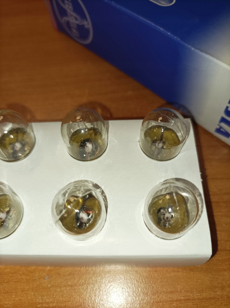 фото №3, Лампочка r5w tesla 12v 5w ba15s