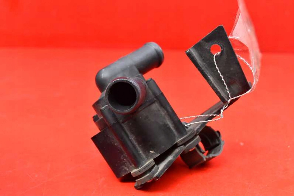 фото №6, Помпа насос циркуляция wody 03l965561 seat exeo 2.0 tdi 143 km 09-12