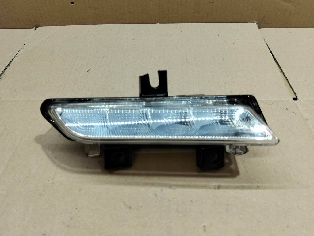 фото №1, Лампа led drl правый перед 26600041r renault clio 89208541