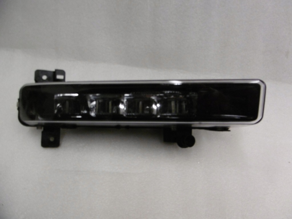 фото №1, Bmw 7 g11, g12 - противотуманная фара правый led оригинал