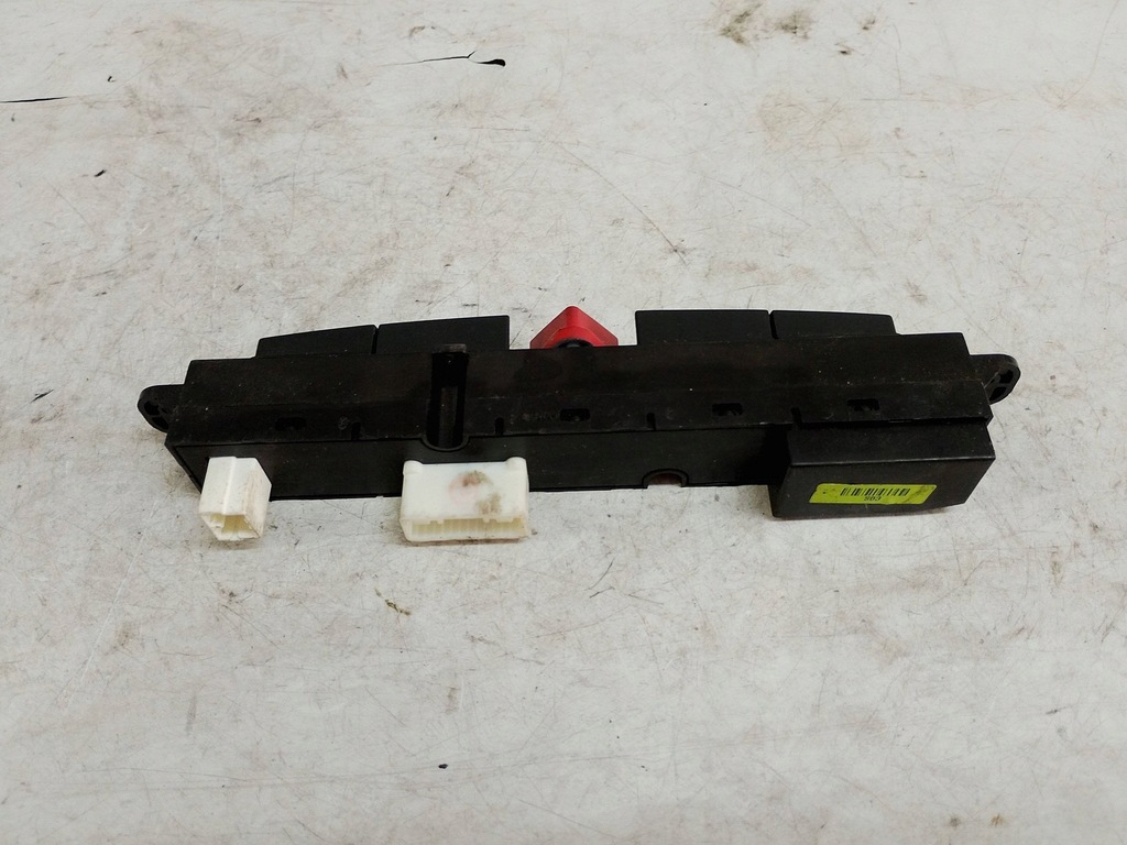 фото №6, Kia ceed i панель аварійних з підігрівом сидіння 93700-1h000 europa