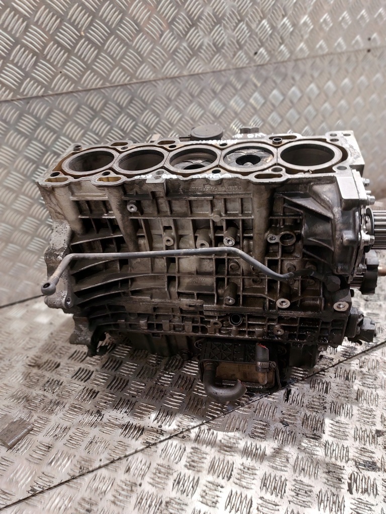 фото №13, Блок dół двигателя volvo s60 2.4d d5244t 120kw