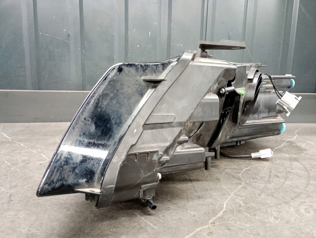 фото №13, 8p0941004bj фара правый audi a3 s3 8p 09- ксенон