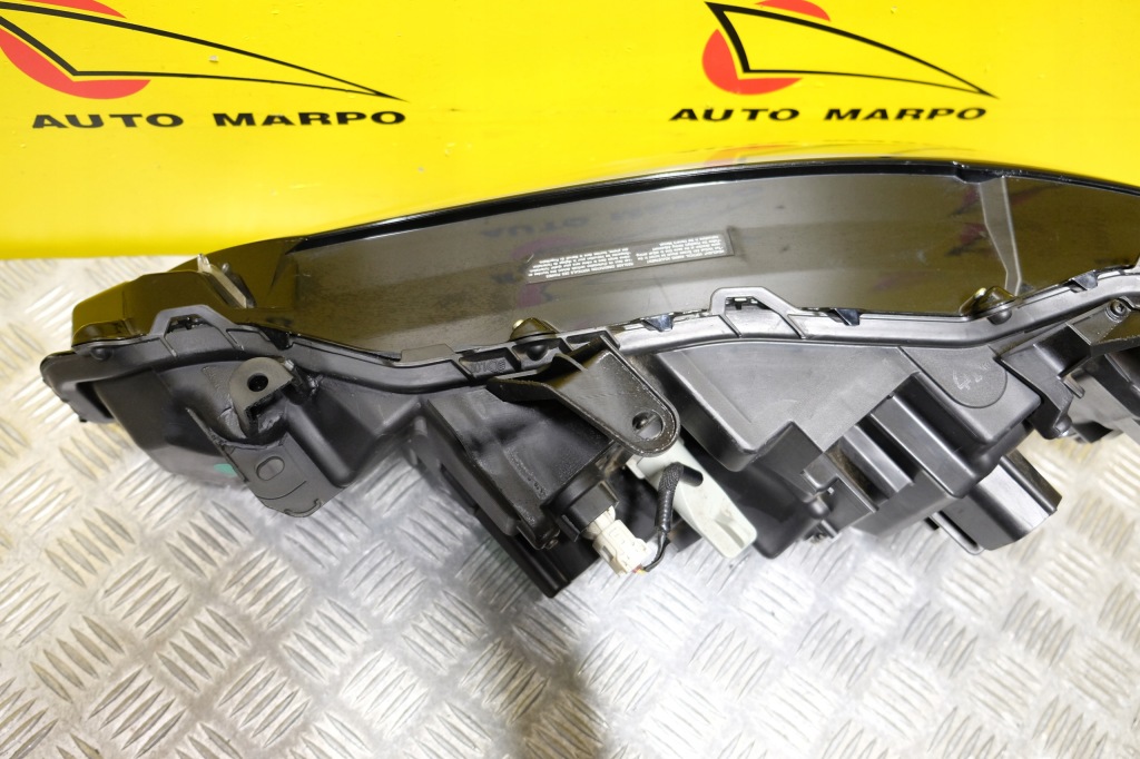 Купити Lexus is is200t is250 is300h is350 2021- фара фара led r америка