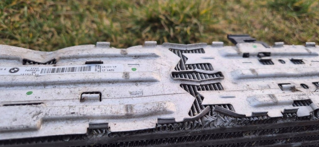 Интеркулер радиатор воздуха bmw f20 f21 f30 f32 f33 f34 f36 с Разборки